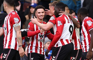 Chemsedine Talbi offre la victoire à Sunderland et s’impose déjà comme un héros à Stamford Bridge Chemsedine Talbi offre la victoire à Sunderland et s’impose déjà comme un héros à Stamford Bridge