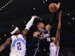 NBA : Oklahoma City, Milwaukee et Philadelphie poursuivent leur série victorieuse NBA : Oklahoma City, Milwaukee et Philadelphie poursuivent leur série victorieuse