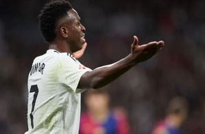 Vinícius Junior s’excuse après son éclat lors du Clásico Vinícius Junior s’excuse après son éclat lors du Clásico