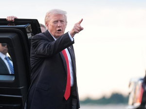 Trump menace le Nigeria d’une action militaire pour "sauver les chétiens" : Abuja réplique et défend son intégrité Trump menace le Nigeria d’une action militaire pour "sauver les chétiens" : Abuja réplique et défend son intégrité