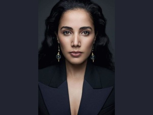 Nadia Kounda remporte le prix de la meilleure actrice au FIFB Nadia Kounda remporte le prix de la meilleure actrice au FIFB