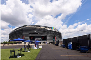 Coupe du Monde 2026 : la FIFA fait polémique avec des parkings à plus de 175 dollars par jour Coupe du Monde 2026 : la FIFA fait polémique avec des parkings à plus de 175 dollars par jour