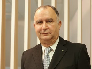 Adnan DEBBARH Adnan DEBBARH