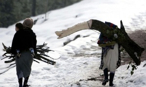 Azilal active l’opération "Riaya 2025-2026" pour affronter la vague de froid Azilal active l’opération "Riaya 2025-2026" pour affronter la vague de froid