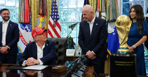 Donald Trump présent au tirage au sort du Mondial-2026 à Washington Donald Trump présent au tirage au sort du Mondial-2026 à Washington