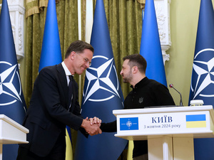 Les pays de l’Otan annoncent plus d’un milliard d’euros d’aide militaire à l’Ukraine Les pays de l’Otan annoncent plus d’un milliard d’euros d’aide militaire à l’Ukraine