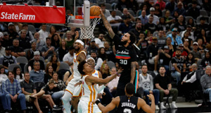 NBA : Phoenix fait tomber Minnesota, San Antonio s’impose au forceps à La Nouvelle-Orléans NBA : Phoenix fait tomber Minnesota, San Antonio s’impose au forceps à La Nouvelle-Orléans