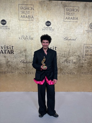 ​Youssef Drissi : Le créateur marocain couronné au Fashion Trust Arabia 2025