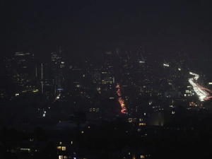 États-Unis : une panne géante d’électricité plonge encore 40 000 foyers dans le noir à San Francisco