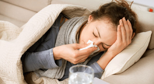 Le vrai coupable de vos rhumes d’hiver ? Ce n’est pas le froid ! Le vrai coupable de vos rhumes d’hiver ? Ce n’est pas le froid !