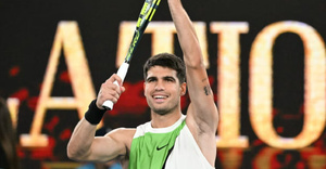 Open d’Australie : Alcaraz se qualifie pour le 3e tour après un début difficile Open d’Australie : Alcaraz se qualifie pour le 3e tour après un début difficile