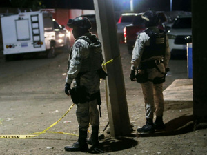 Mexique : une attaque armée endeuille un terrain de football, au moins 11 morts