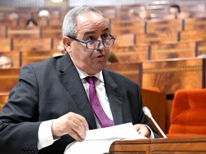 Chômage des diplômés, une responsabilité partagée entre université, marché du travail et politiques publiques.