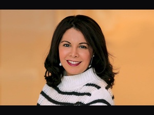 Mouna Fettou déserte le Ramadan pour un retour puissant au théâtre Mouna Fettou déserte le Ramadan pour un retour puissant au théâtre