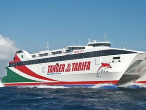 Intempéries dans le détroit de Gibraltar : le port d’Algésiras restreint l’accès des camions vers Tanger Med Intempéries dans le détroit de Gibraltar : le port d’Algésiras restreint l’accès des camions vers Tanger Med