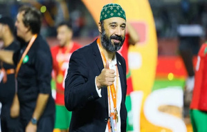 Espérance de Tunis : Tarik Sektioui en tête de liste pour le poste d’entraîneur Espérance de Tunis : Tarik Sektioui en tête de liste pour le poste d’entraîneur