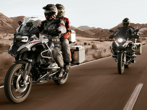 Accidents de la route : 2 300 motocyclistes tués chaque année au Maroc Accidents de la route : 2 300 motocyclistes tués chaque année au Maroc