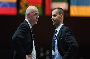 Cour pénale internationale saisie d’une plainte visant Gianni Infantino et Aleksander Čeferin Cour pénale internationale saisie d’une plainte visant Gianni Infantino et Aleksander Čeferin