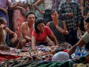 Birmanie : 17 morts dans un bombardement militaire Birmanie : 17 morts dans un bombardement militaire