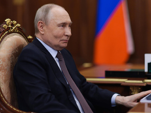 Le président russe Vladimir Poutine photographié au Kremlin, le 6 mars 2026. © Gavriil Grigorov, AP Le président russe Vladimir Poutine photographié au Kremlin, le 6 mars 2026. © Gavriil Grigorov, AP