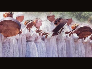 Aïn Leuh : la 25e édition du Festival national d’Ahidous programmée du 23 au 25 juillet Aïn Leuh : la 25e édition du Festival national d’Ahidous programmée du 23 au 25 juillet