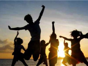 Bonheur dans le monde : le Maroc stagne à la 112e place en 2026 Bonheur dans le monde : le Maroc stagne à la 112e place en 2026