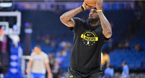 NBA : LeBron James bat un record historique NBA : LeBron James bat un record historique