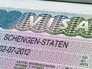 Fin des tampons sur les passeports : l’espace Schengen bascule vers le contrôle biométrique Fin des tampons sur les passeports : l’espace Schengen bascule vers le contrôle biométrique