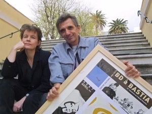 « Une unique lueur » : Fred Vargas signe le retour d’Adamsberg face à un tueur obsédé par une icône d’Hollywood