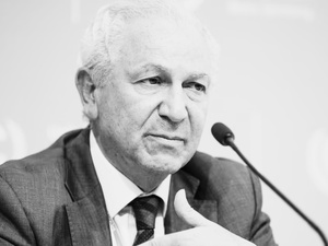 Aziz Mekouar, l'architecte de l'alliance maroco-américaine, tire sa révérence Aziz Mekouar, l'architecte de l'alliance maroco-américaine, tire sa révérence