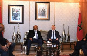 CAN 2025 : Patrice Motsepe en visite au Maroc dans un climat tendu CAN 2025 : Patrice Motsepe en visite au Maroc dans un climat tendu