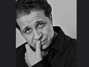 Noureddine Lakhmari, entre expérimentation visuelle et tension du réel Noureddine Lakhmari, entre expérimentation visuelle et tension du réel