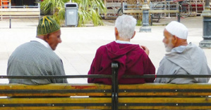 Retraités en colère : +2.000 DH exigés, la pression monte avant le dialogue social