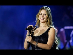 Lana Del Rey signe “First Light”, le thème d’ouverture de 007 First Light, attendu le 27 mai Lana Del Rey signe “First Light”, le thème d’ouverture de 007 First Light, attendu le 27 mai