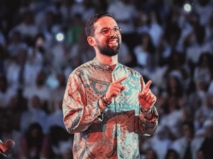 Amine Boudchar renoue avec son public à Casablanca : une évolution artistique marquante Amine Boudchar renoue avec son public à Casablanca : une évolution artistique marquante