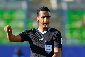 Botola Pro : Jalal Jayed sous l’œil attentif de la FIFA Botola Pro : Jalal Jayed sous l’œil attentif de la FIFA