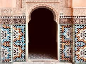 Zellige : Le Maroc saisit l’UNESCO, entre patrimoine et bataille symbolique Zellige : Le Maroc saisit l’UNESCO, entre patrimoine et bataille symbolique