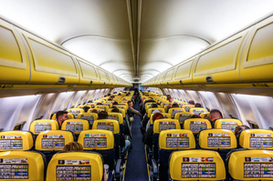 Ryanair serre la vis dès novembre : attention aux voyageurs pressés ! Ryanair serre la vis dès novembre : attention aux voyageurs pressés !
