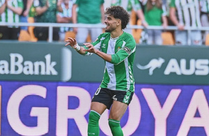 Ezzalzouli en pleine ascension : une performance éclatante qui confirme son statut au Betis