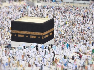 Prévenir les risques de santé durant le Hajj : déshydratation et épuisement thermique