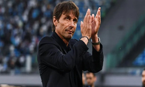 Naples officialise le départ d’Antonio Conte Naples officialise le départ d’Antonio Conte