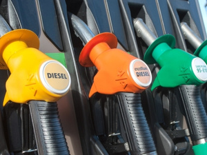 À la pompe : 53 centimes de moins pour le diesel aujourd'hui À la pompe : 53 centimes de moins pour le diesel aujourd'hui