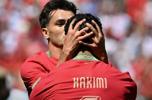 Diaz brille et séduit Madrid avant le Mondial Diaz brille et séduit Madrid avant le Mondial