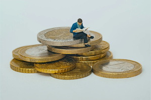 Banques, épargne et confiance : pourquoi l’argent ne doit plus dormir sous le matelas !