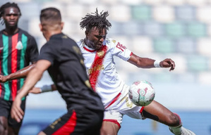 Botola : l’AS FAR prend les commandes après le Clasico