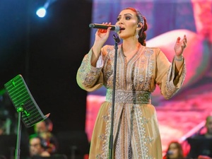 Une soirée artistique réussie pour Asmaa Lamnawar à Mawazine