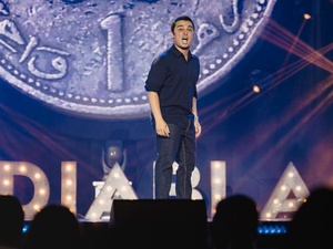 Comediablanca : Mimo Lazrak conquiert le public avec trois standing ovations