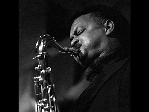 Plas Johnson, le saxophoniste emblématique de « La Panthère rose », s’est éteint à 94 ans