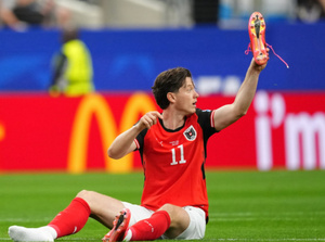 Adidas s’excuse après la vague de crampons roses