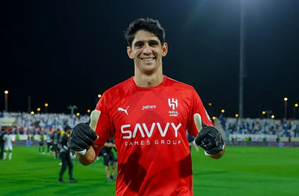 Al-Hilal : Yassine Bounou blessé à l’échauffement